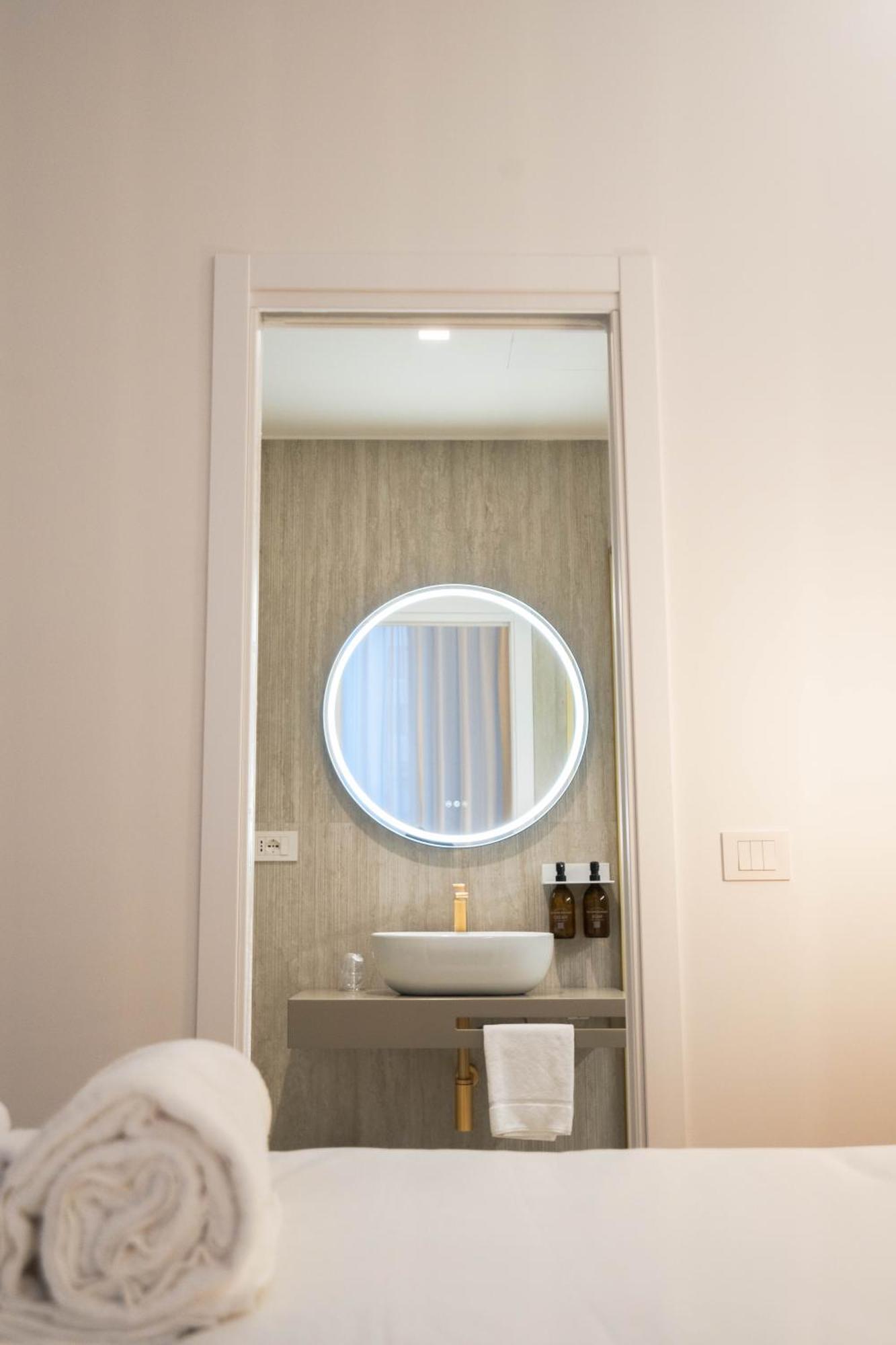 56 Orange Street Luxury Accommodation Roma Exterior foto